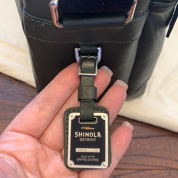 Shinola Top Zip Spruce Dark Green Leather Top Zip Messenger Bag - Picture 8 of 10